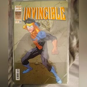 Invincible #4 Italian Variant Limited Edition #0935/1500 Excellent Condition